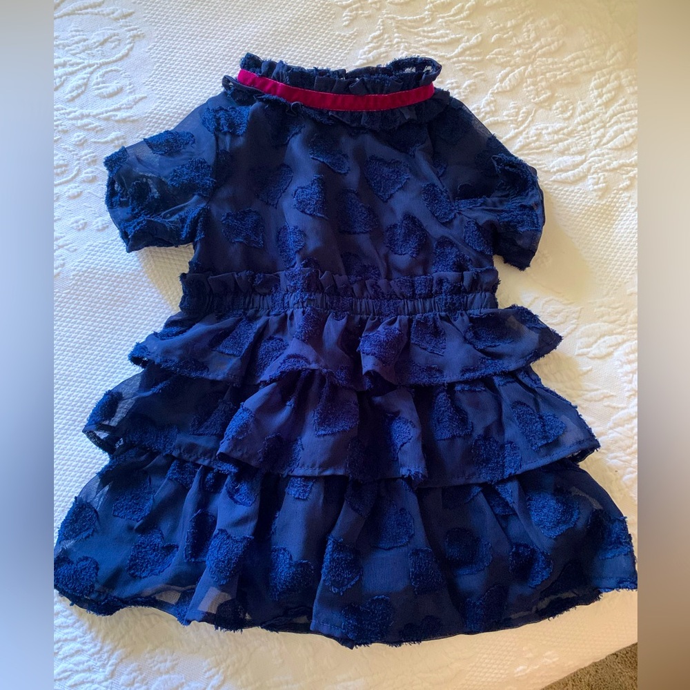 Oshkosh Navy Dress with velvet trim...adorable💙 Like new condition. Size 12M